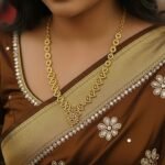 Classic Gold-Tone Heart Motif AD Necklace